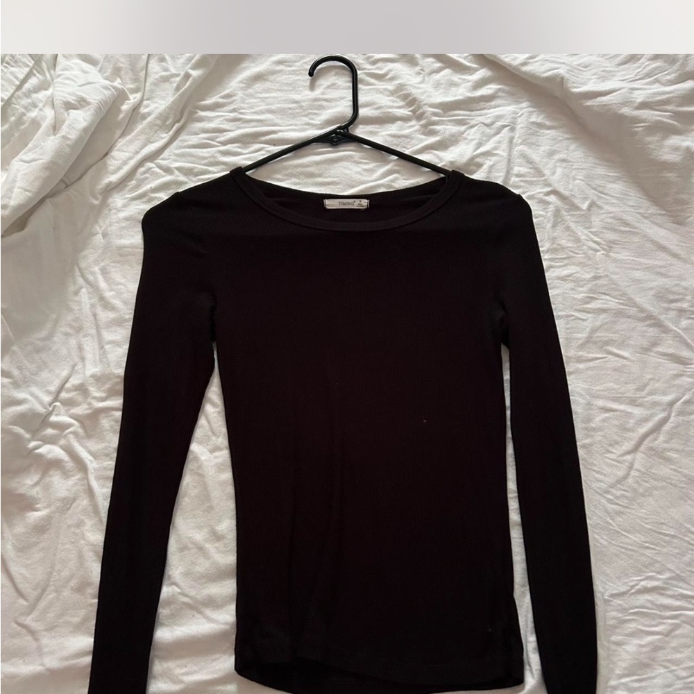 Women's Black Long Sleeve Top